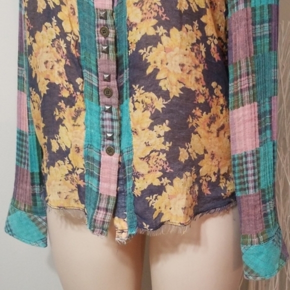 Miss Me button Down mixed media top - Picture 5 of 6